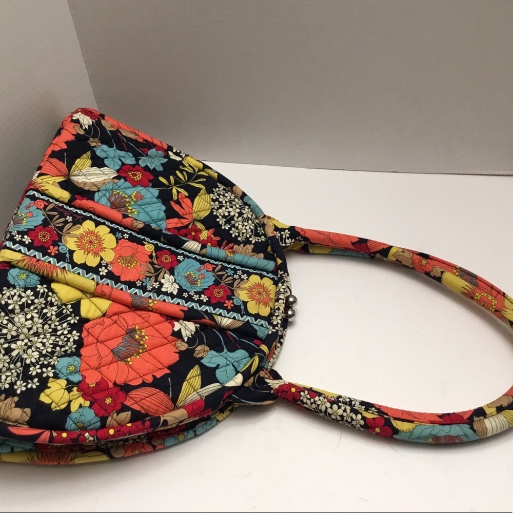 VERA BRADLEY POCKETBOOK.  .  BRAND NEW, never worn - Picture 5 of 11